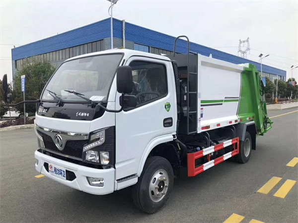 国六小福瑞卡 6方 压缩垃圾车