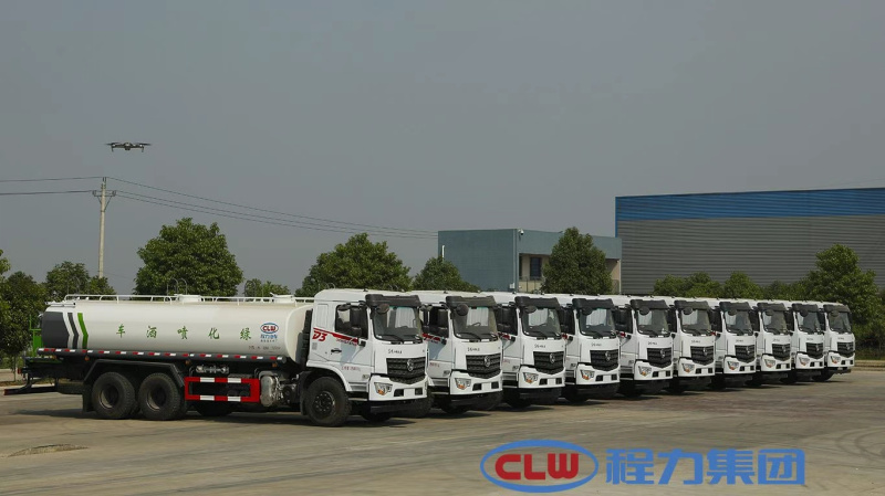 东风大容积18方洒水车批量订单发车