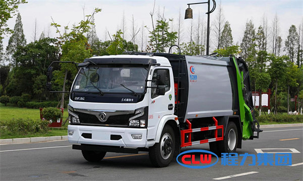 9方压缩垃圾车（东风大多利卡）